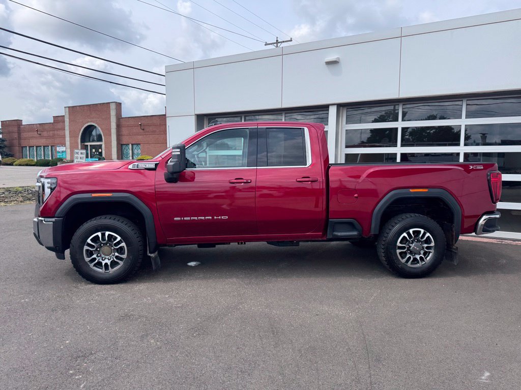 Used 2024 GMC Sierra 2500 SLE AWD/4WD image 2