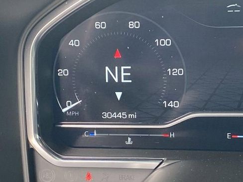 Used 2024 GMC Sierra 1500 AT4X AWD/4WD image 17