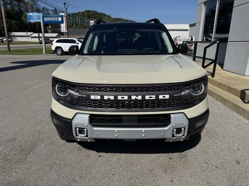New 2025 Ford Bronco Sport Badlands image 7