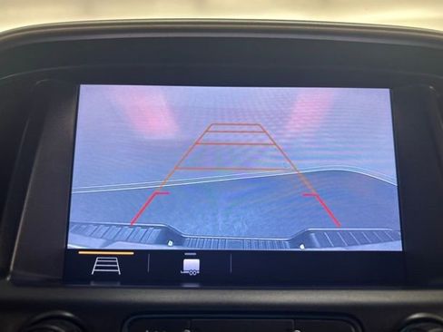 Used 2020 GMC Canyon SLE w/ Elevation Edition image 29