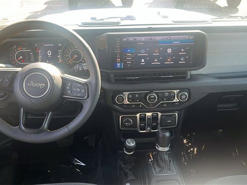 Used 2024 Jeep Wrangler Sport S image 30