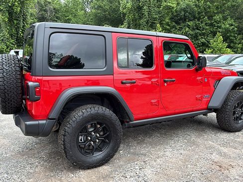Used 2025 Jeep Wrangler Unlimited Sport S 4xe AWD/4WD image 8