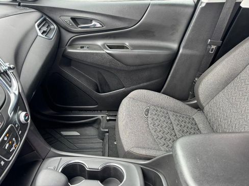 Used 2023 Chevrolet Equinox LT w/ LPO, Floor Liner Package AWD/4WD image 12
