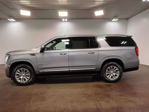 Used 2025 GMC Yukon XL Denali AWD/4WD image 27