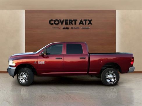 Used 2018 RAM 2500 Tradesman w/ Chrome Appearance Group image 2