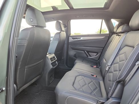 Certified 2026 Volkswagen Atlas Cross Sport SE FWD image 12