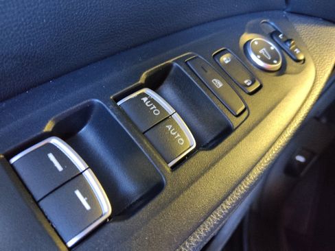 Used 2020 Honda Accord LX image 27