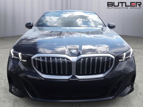 New 2026 BMW 530i w/ M Sport Package RWD image 2