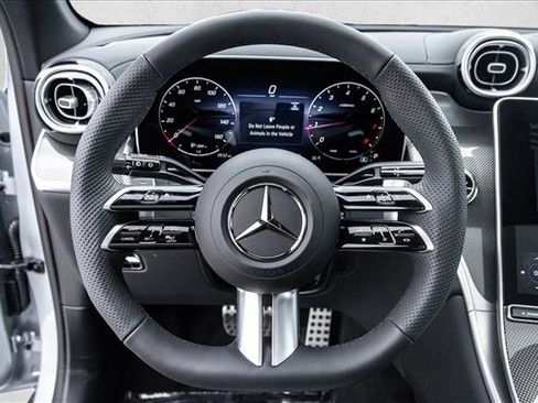 New 2026 Mercedes-Benz GLC 300 4MATIC image 16