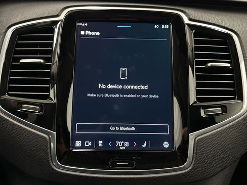 Used 2024 Volvo XC90 B5 Plus image 36