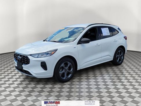 Certified 2024 Ford Escape ST-Line w/ Tech Pack #1 FWD image 2