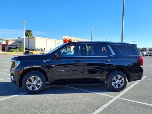 Used 2024 GMC Yukon SLE image 4