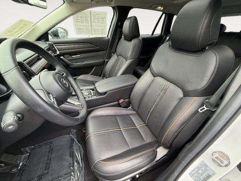 Certified 2025 MAZDA CX-50 2.5 Hybrid w/ Premium Plus Pkg image 10