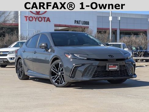 Used 2026 Toyota Camry XSE w/ Premium Plus Package image 2