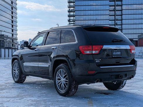 Used 2013 Jeep Grand Cherokee Overland w/ Advance Technology Group image 5