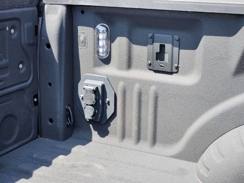 Used 2023 Ford F250 Lariat AWD/4WD image 12