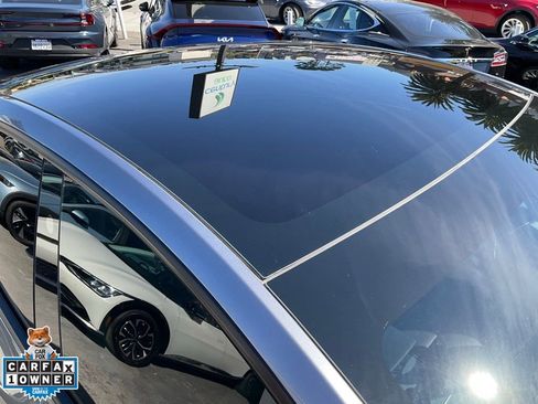 Used 2025 Tesla Model Y Long Range image 76