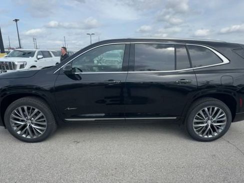 New 2026 Buick Enclave Avenir w/ Super Cruise Package AWD/4WD image 5