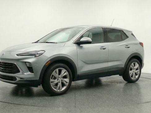 Used 2025 Buick Encore GX Preferred image 3