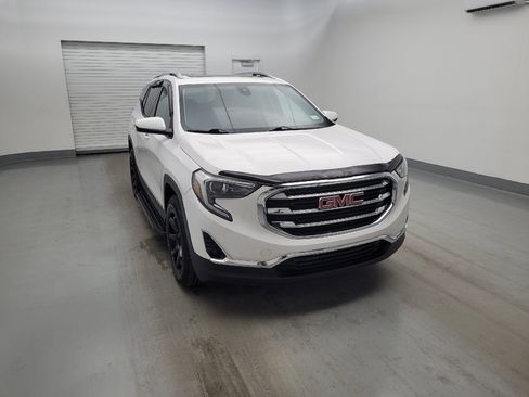Used 2020 GMC Terrain SLT w/ Preferred Package AWD/4WD image 14