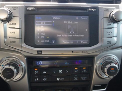 Used 2014 Toyota 4Runner Limited AWD/4WD image 22