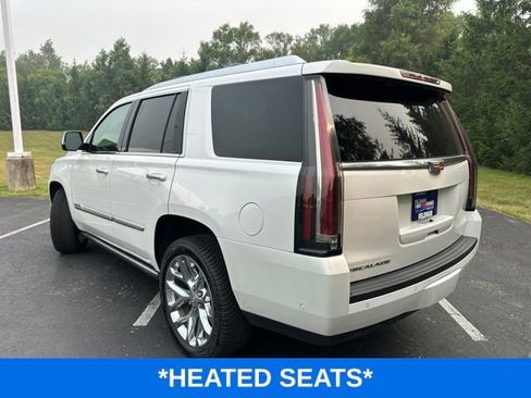 Used 2019 Cadillac Escalade Premium Luxury AWD/4WD image 5