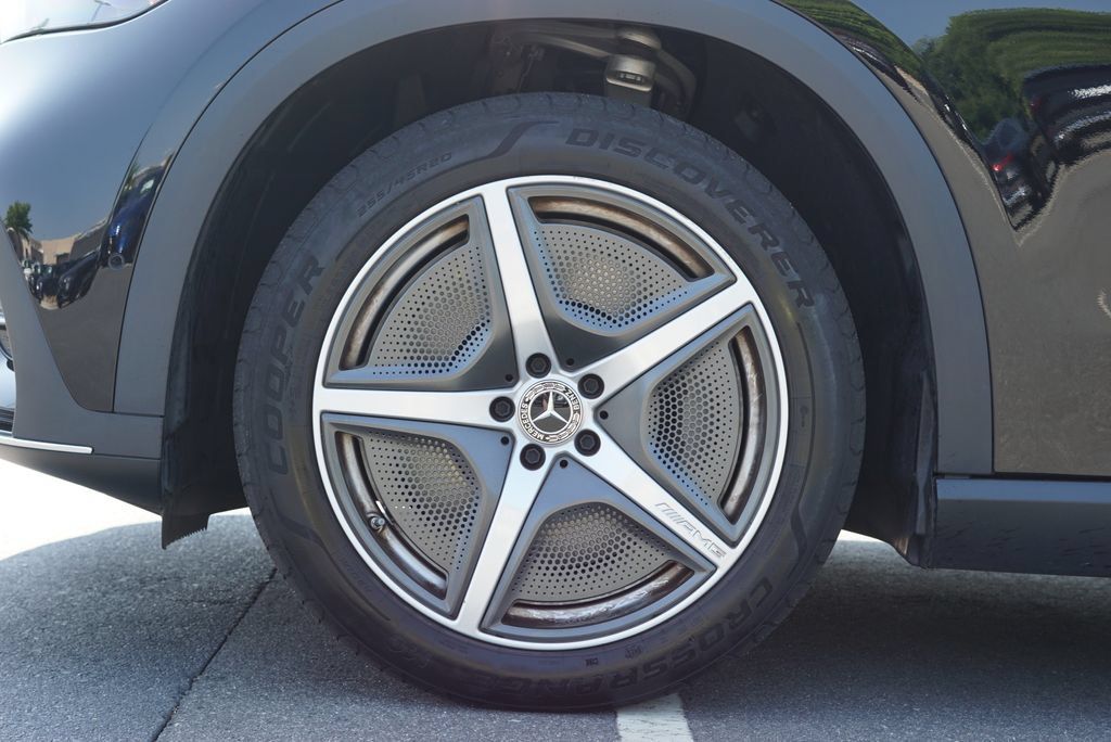 Certified 2023 Mercedes-Benz EQE 500 4MATIC SUV image 12