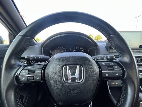 Used 2024 Honda Civic Sport image 25