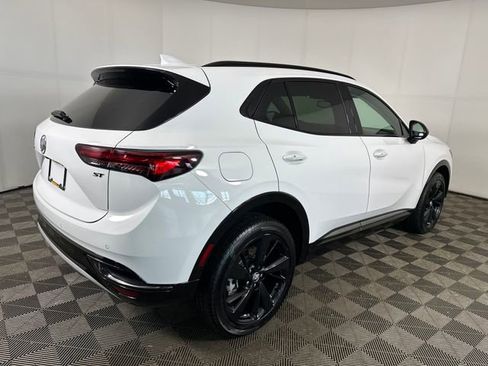 Used 2022 Buick Envision Preferred FWD image 3