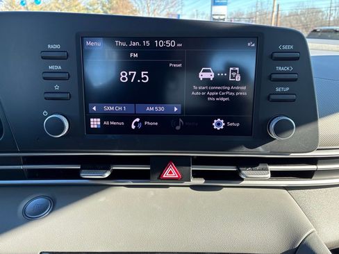 Used 2023 Hyundai Elantra SEL image 26