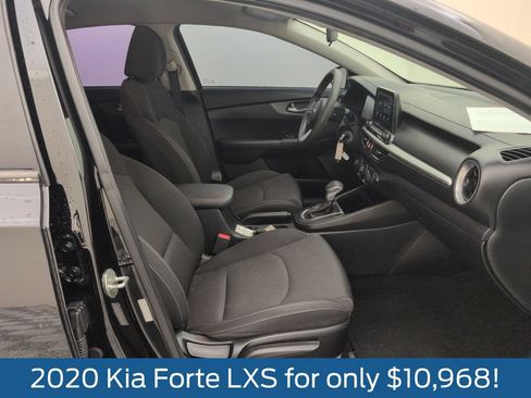 Used 2020 Kia Forte LXS FWD image 14
