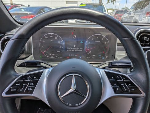 Used 2025 Mercedes-Benz C 300 Sedan image 26
