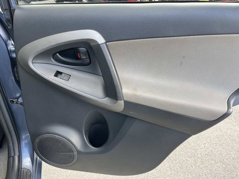 Used 2010 Toyota RAV4 4WD w/ Base L4 Extra Value Pkg image 18