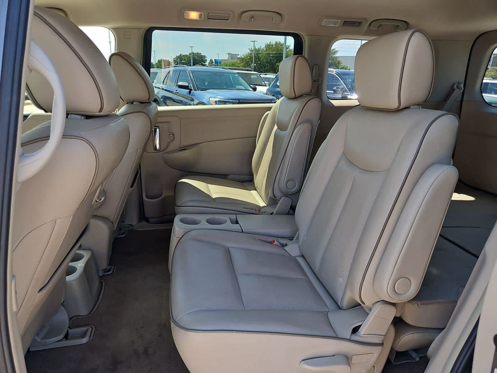 Used 2014 Nissan Quest SV w/ Leather Package FWD image 18