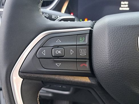 Certified 2023 Jeep Grand Cherokee L Limited image 20