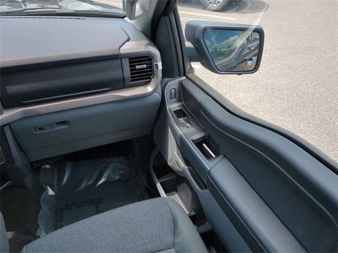 Used 2024 Ford F150 XLT image 17