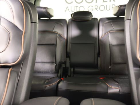 New 2026 Lincoln Navigator Black Label AWD/4WD image 14