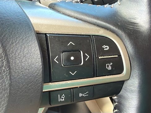 Used 2021 Lexus RX 350L FWD w/ Premium Package image 37