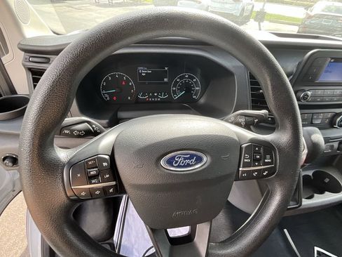 Used 2024 Ford Transit 250 Low Roof w/ Exterior Upgrade Package image 25