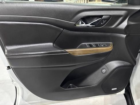 Used 2019 GMC Acadia SLE w/ Driver Alert Package I AWD/4WD image 11