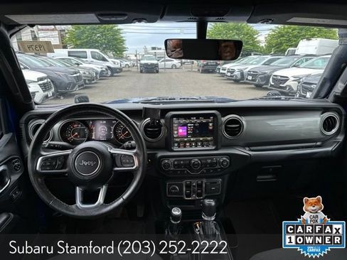 Used 2019 Jeep Wrangler Unlimited Sahara AWD/4WD image 11