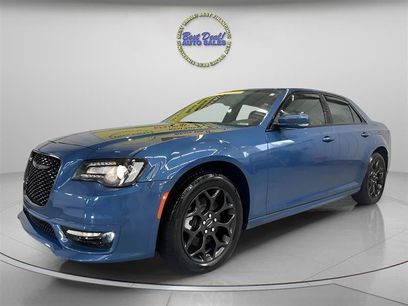 Used 2022 Chrysler 300 Touring L