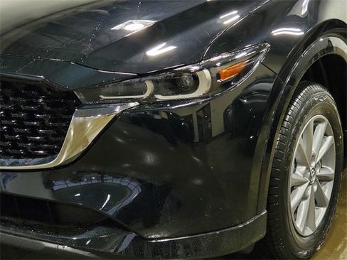 New 2025 MAZDA CX-5 AWD 2.5 S w/ Preferred Package image 8