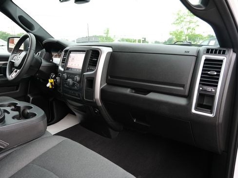 Used 2022 RAM 1500 Warlock w/ Electronics Group AWD/4WD image 31