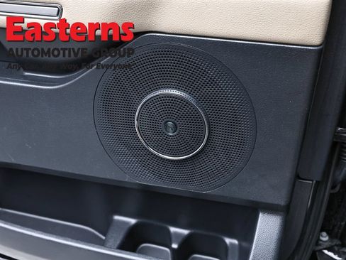 Used 2023 Ford Expedition Max Limited AWD/4WD image 22