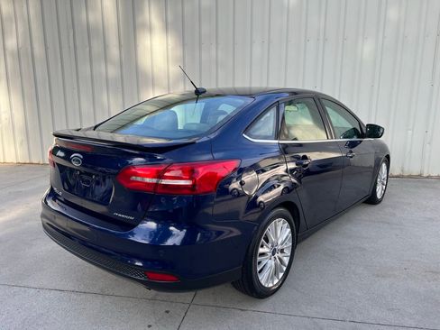 Used 2017 Ford Focus Titanium FWD image 4