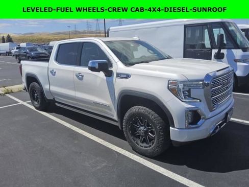 Used 2021 GMC Sierra 1500 Denali w/ Denali Ultimate Package AWD/4WD image 1