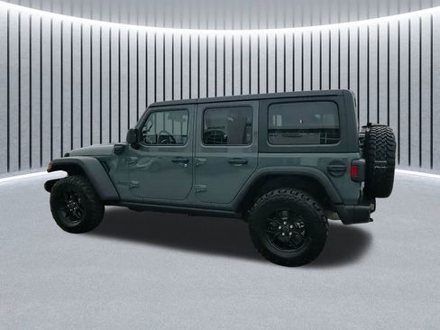 Used 2025 Jeep Wrangler Willys 4xe image 13