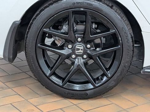 Used 2022 Honda Civic Sport image 9