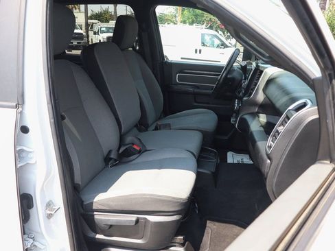 Used 2021 RAM 3500 Big Horn image 43